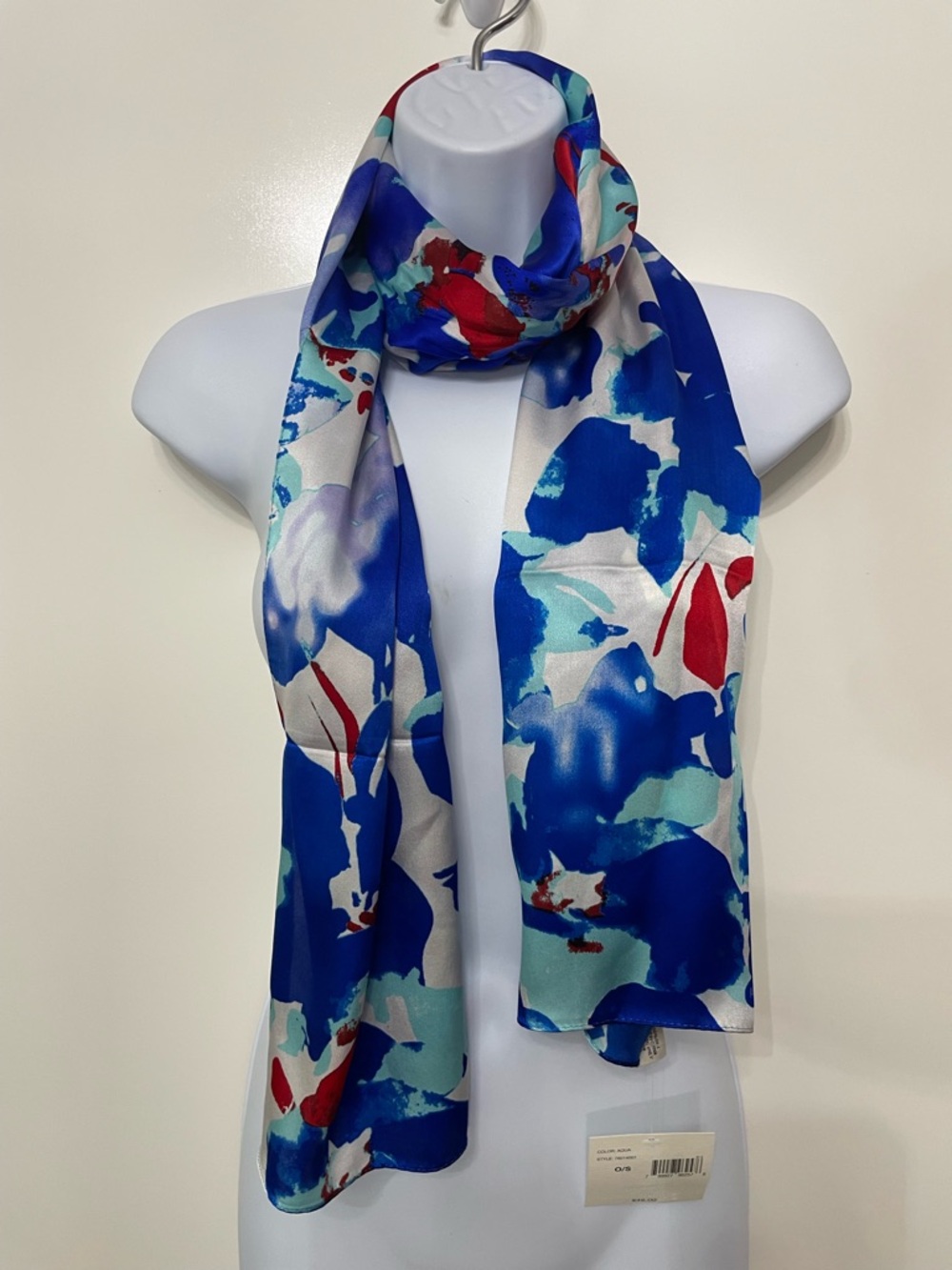 Anne Klein Silk Watercolor Red White Blue Floral Scarf Old Money Quiet Luxury